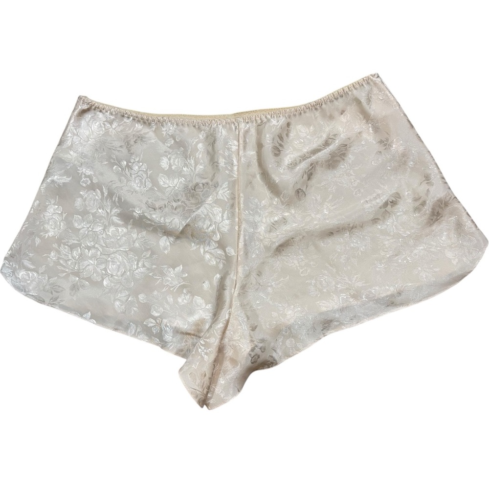 Vintage Erika Taylor Intimates Brand Ivory Floral Embossed Panties/Shorts Med